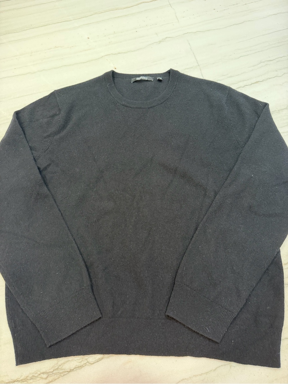 Saks Fifth Avenue Men's Black Crewneck Sweater CASHMERE